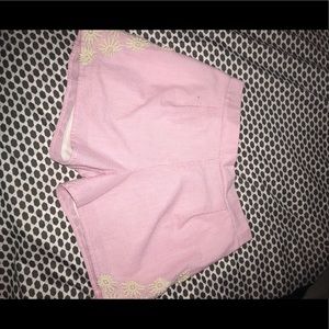 Searsucker pink shorts